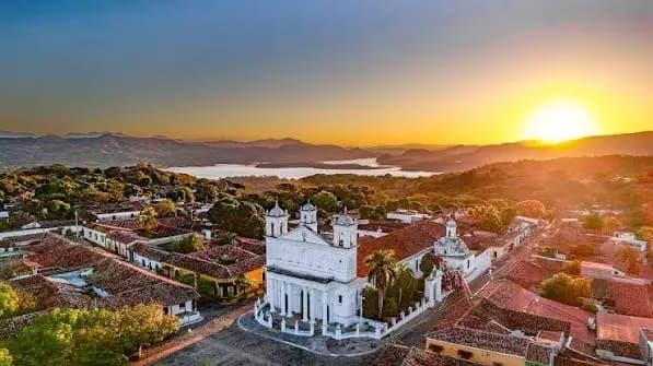 Suchitoto