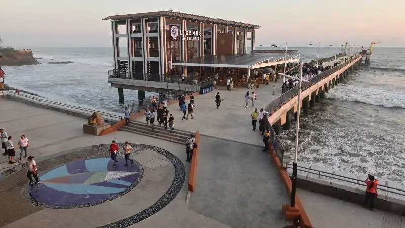 Malecón del Puerto de La Libertad